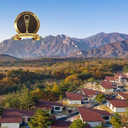 Kensington Resort Seorak Valley Sokcho Bagian luar foto