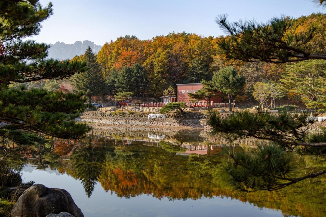 Kensington Resort Seorak Valley Sokcho Bagian luar foto